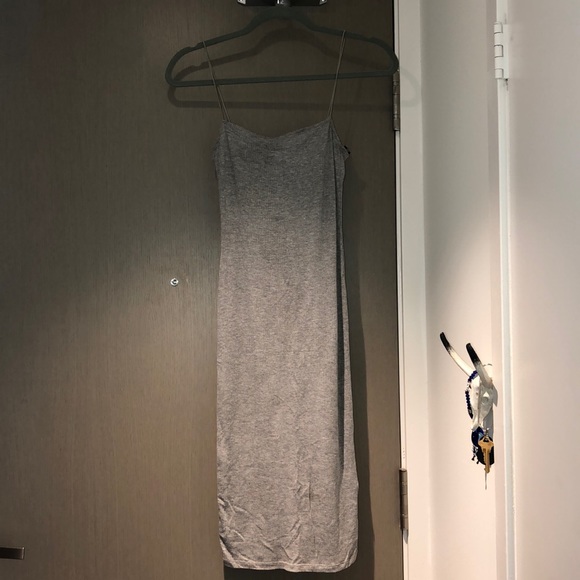 Summer dresses - Picture 4 of 7